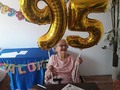 Hoy celebramos los 95años de nuestra hermosa "Finura" 🍭🎂🍰 qué alegría verla feliz y disfrutando con nosotros. 😍😙😚 Que vivan nuestras abuelas. Que viva Delfina Tejada. #aplateados