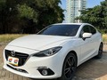 Automóvil sedan  ✅ Marca: Mazda 3 Grand Touring  ✅ Modelo: 2017 ✅ Automático  ✅ Cilindraje: 2.0  ✅ Recorrido: 81mil Kms  ✅ Gasolina  ✅ Cojineria de cuero color blanco  ✅ Vidrios y retrovisores eléctricos  ✅ Comandos en el timón  ✅ Pantalla original  ✅ Cámara de reversa  ✅ Sensores delanteros y de reversa  ✅ Sensores de luz y de lluvia  ✅ Tecnología Skyactive ✅ Rines de lujo  ✅ Llantas nuevas ✅ Full aire  ✅ SOAT hasta diciembre 2023  ✅ Tecnomecanica Nueva  ✅ Impuestos al día  ✅ Placas de Envigado  ✅ Excelente estado  ✅ Precio: $76.000.000 @elnegociovende  . . . #carros #automovil #sedan #autos #sevende #mazda #mazda3 #touring #mazdamotors #enventa #carrosusados #carrosenventa #monteria #negocios #sevende #autos #mazdamotors