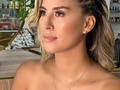 Bella @joajaureguic  Make up by @rhonyshamer  Hairstyle by @juansemendez07  . . . #hairstyle #makeupartist #makeupnatural #maquillajecartagena #peluqueriacartagena #glosspeluqueria #tonosmarronesdorados #cartagenadeindias