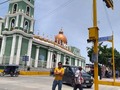 Catacaos es conocida internacionalmente por su orfebrería artesanal de joyas de oro y plata, en especial por sus primorosos trabajos en filigrana llamados dormilonas, un tipo de pendientes femeninos. También son célebres sus tejedores de sombreros de paja de toquilla. ¿Sabías que la zona momumental de Catacaos fue declarada patrimonio histórico del Perú? #piura #catacaos #norteperuano