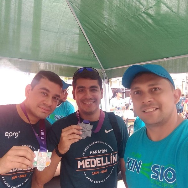 Somos Parte De Esta Historia Gracias Maratonmedellin Por El Espacio