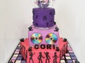 Retro Party Cake...   @corinam11 Gracias por hacernos participes en tus celebraciones.. Un abrazo amiga.