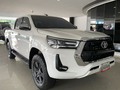 Marca:TOYOTA Modelo: HILUX 4x4, DIÉSEL 2.8L Año: 2021 Color: BLANCO Km: 21328 Kms  Ubicación: #VALENCIA Precio: consultar